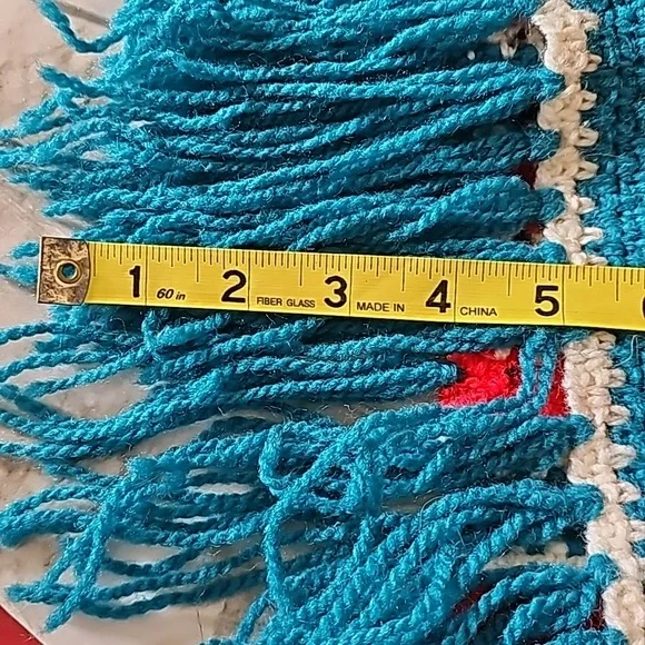 Vintage handmade handcrafted crochet Poncho colorful fringes small - Picture 10 of 11